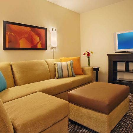 Hyatt House Naperville/Warrenville Exterior photo