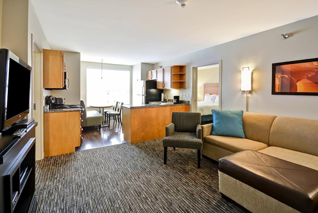 Hyatt House Naperville/Warrenville Exterior photo